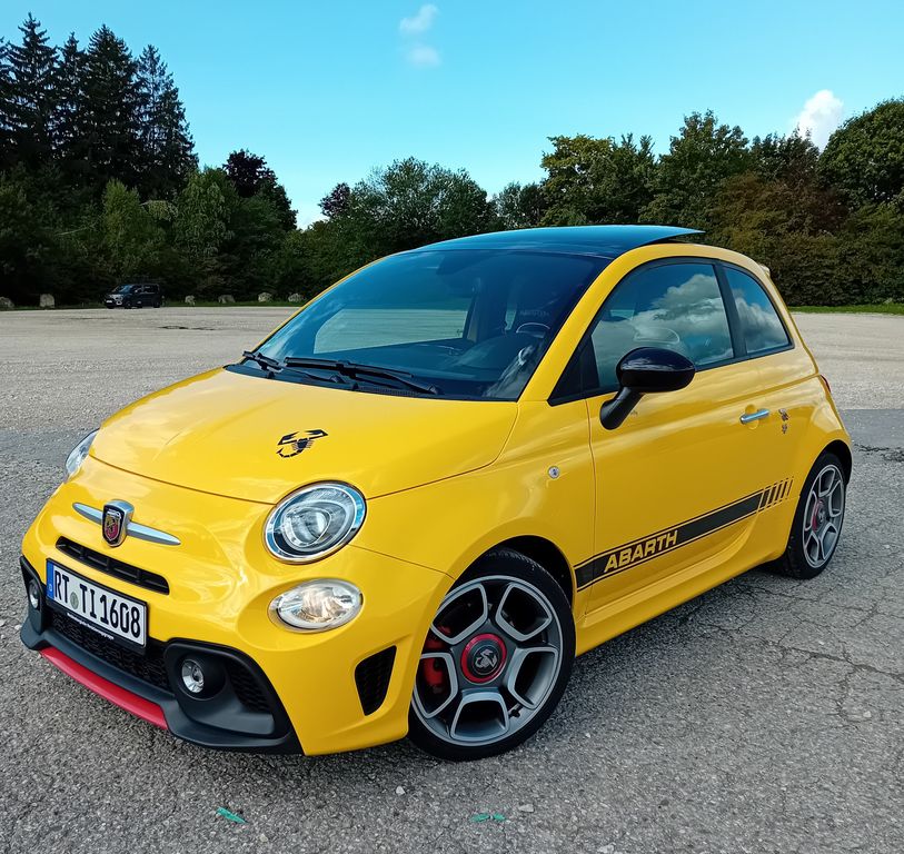 Bild des Angebotes Abarth 595 Turismo 1.4 T-Jet 16V Autom. Schaltgetriebe