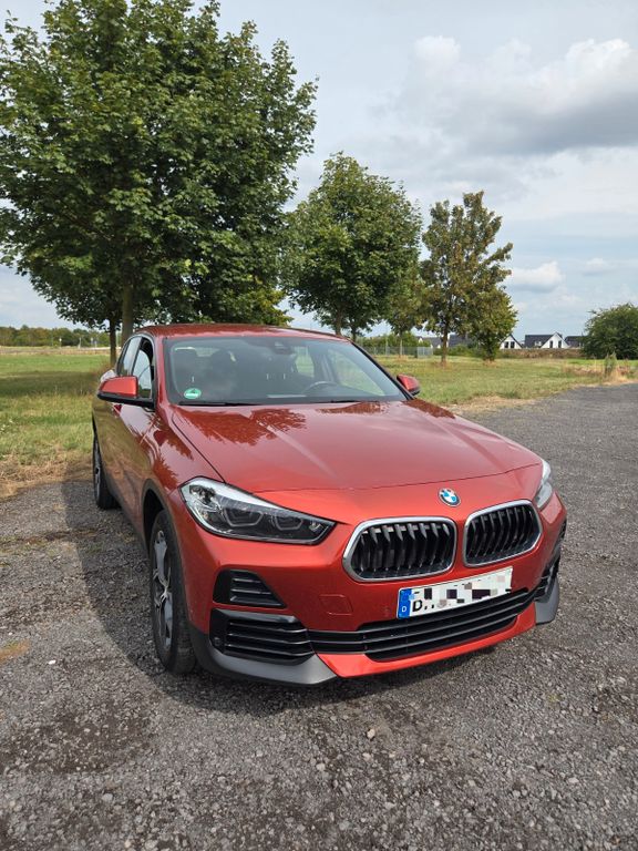 Bild des Angebotes BMW X2 sDrive18i - EZ 05/22 | 65tkm, PDC, Navi, SHZ