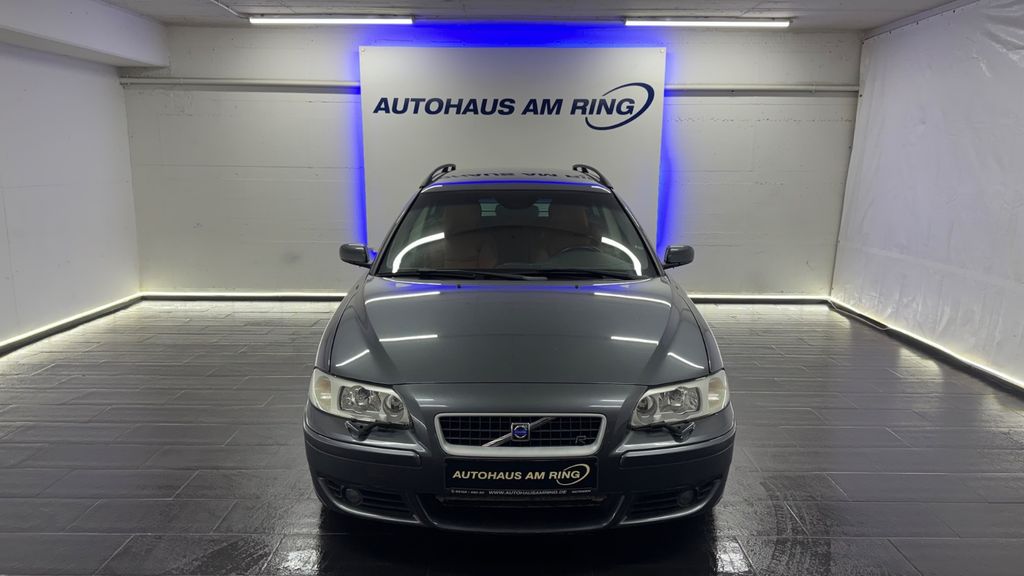 Bild des Angebotes Volvo V70 Kombi R AWD Aut. LPG-GAS LEDER 18" XEN TEMPO