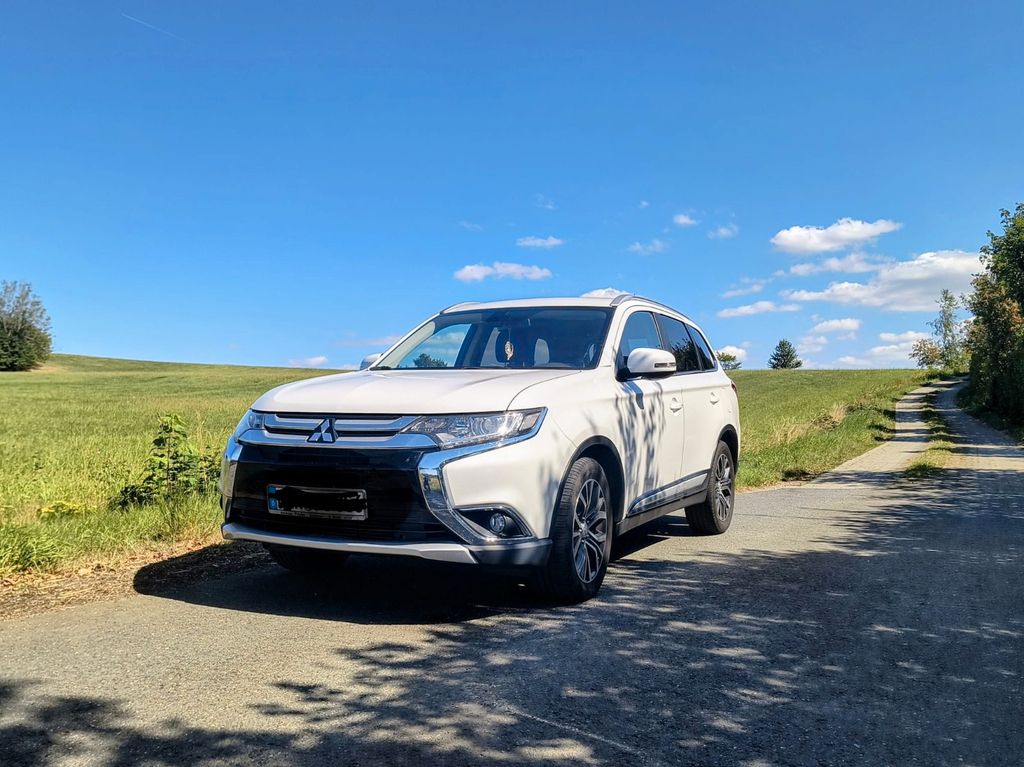 Bild des Angebotes Mitsubishi Outlander 2.2 DI-D Klassik Kollektion+ Autom...