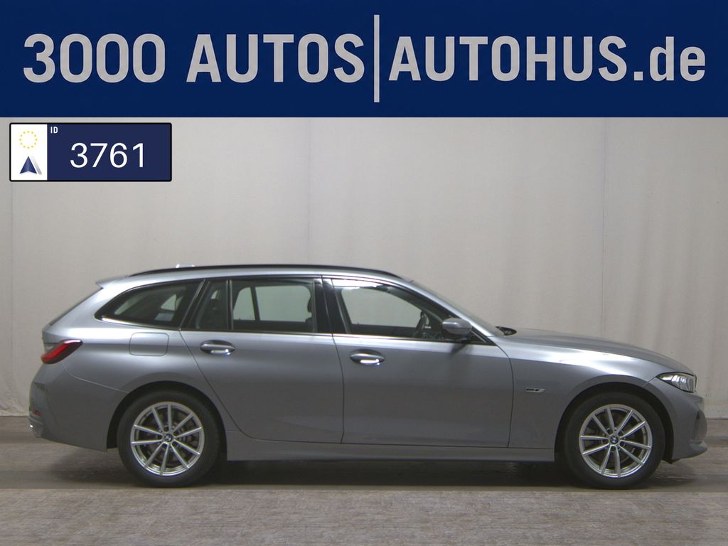 Bild des Angebotes BMW 330e Touring T-Leder Navi LED Curved