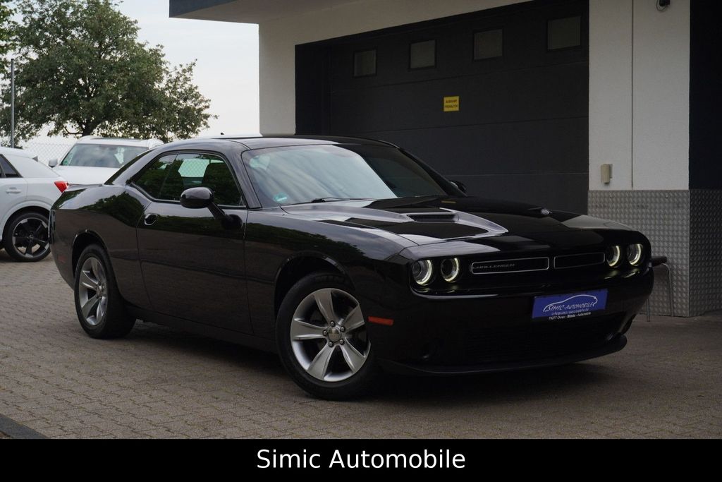 Bild des Angebotes Dodge Challenger 3.6 SXT Plus XENON+KAMERA+TEMPO+ALU