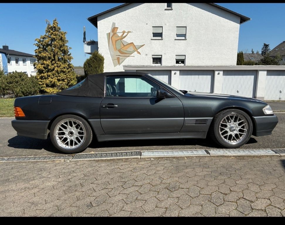 Bild des Angebotes Mercedes-Benz SL 300