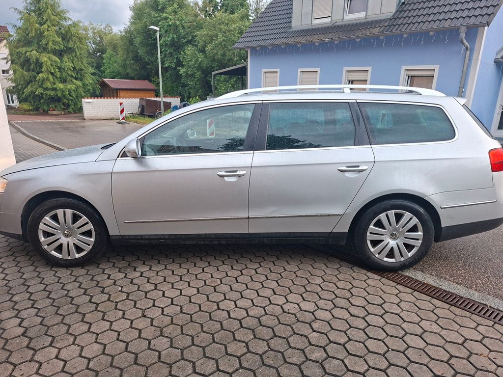 Bild des Angebotes Volkswagen Passat Variant 2.0 TDI Comfortline Variant C...