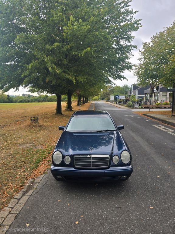 Bild des Angebotes Mercedes-Benz E 230 W210 Top / Historie / Originalzustand