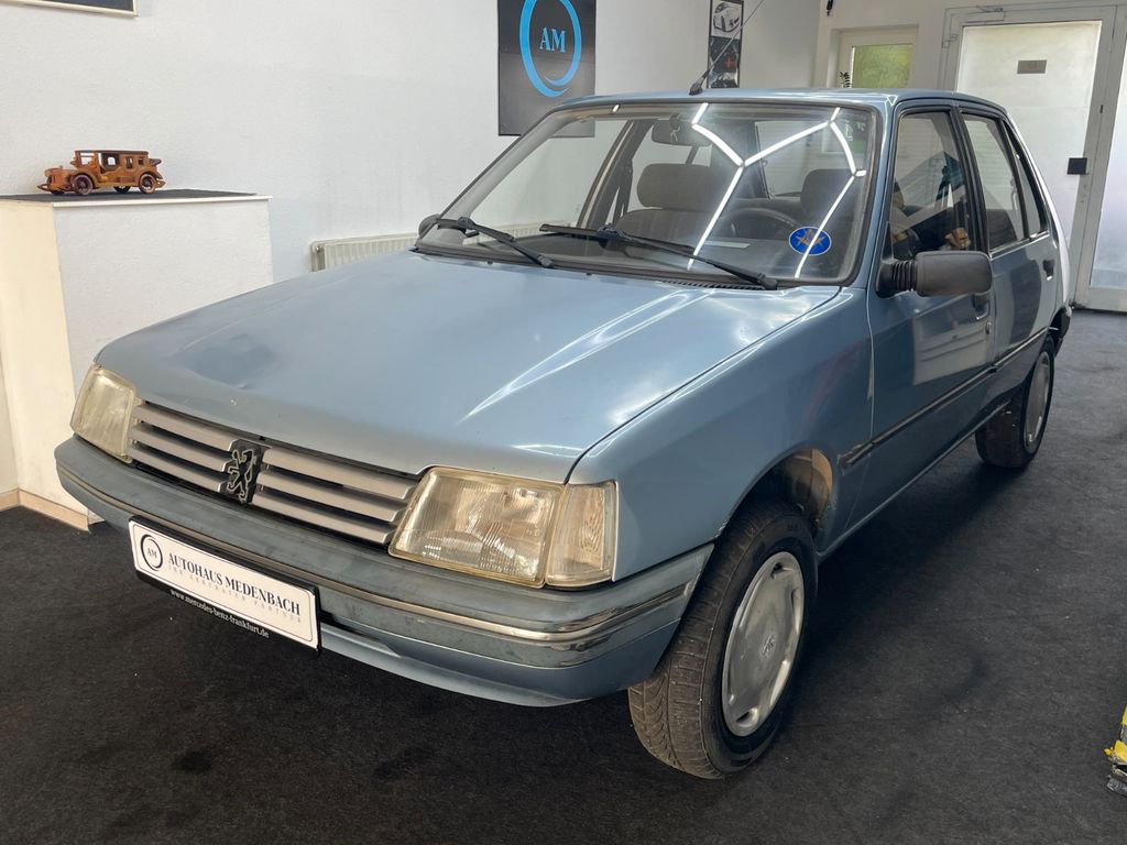 Peugeot 205 Automatic 75 PS Oldtimer