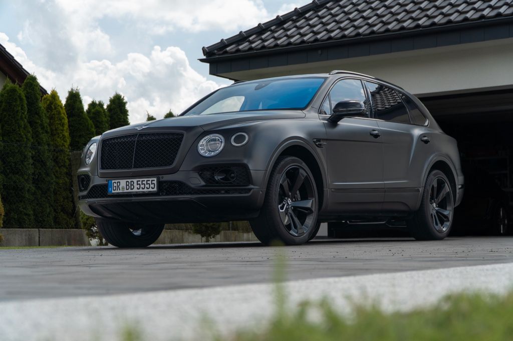 Bild des Angebotes Bentley Bentayga ONYX 4.0 V8 4WD Erste Hand  LED VIP