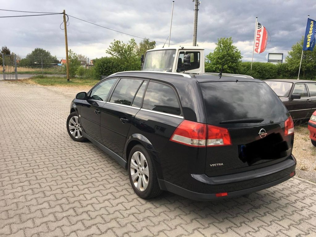 Bild des Angebotes Opel Vectra Caravan 1.9 CDTI 110kW -Station Wagon