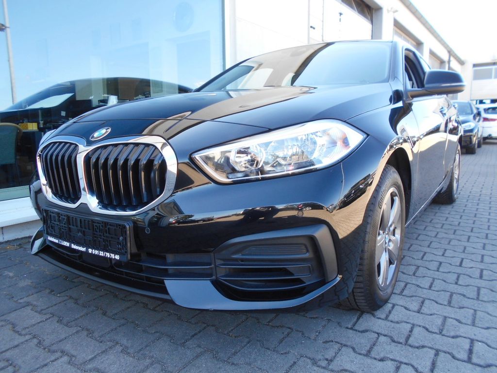 Bild des Angebotes BMW 116i Mod. 2024 1.Hand-NAVI-SITZHEIZUNG-PDC-CARPL