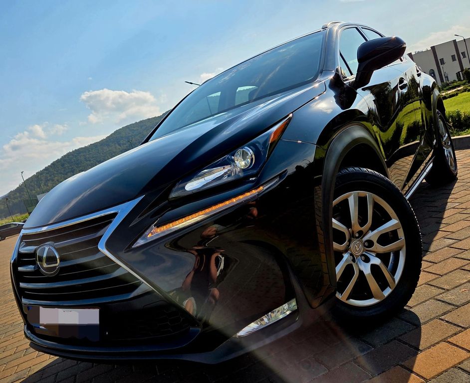 Bild des Angebotes Lexus NX 300 300h -