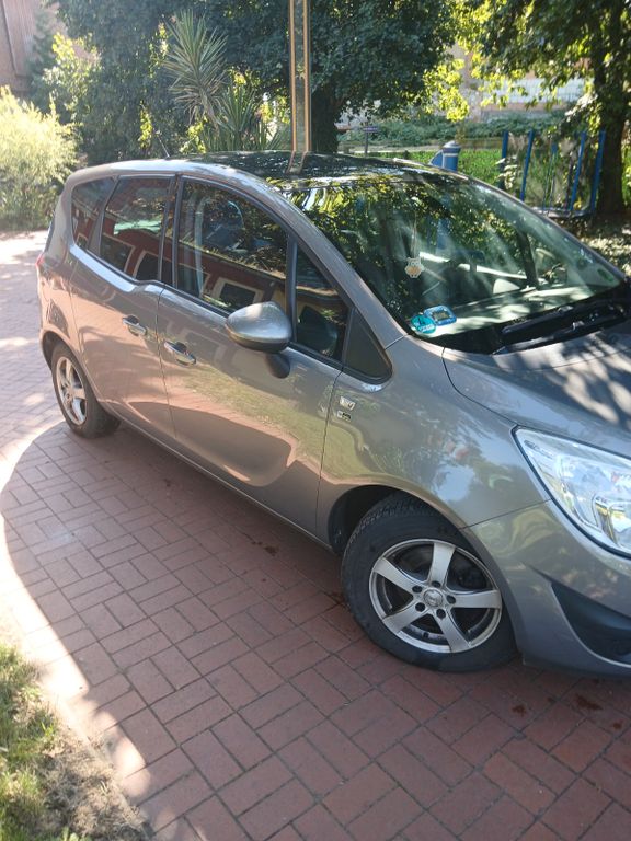 Bild des Angebotes Opel Meriva 1.4 150 Jahre Opel 74kW 150 Jahre Opel