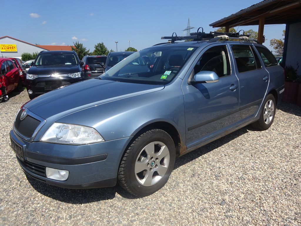 Bild des Angebotes Skoda Octavia 1.6 Combi Team Edition