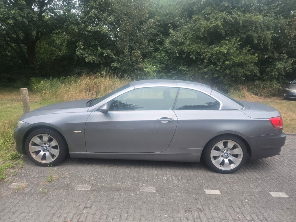 Bild des Angebotes BMW 325i Cabrio -
