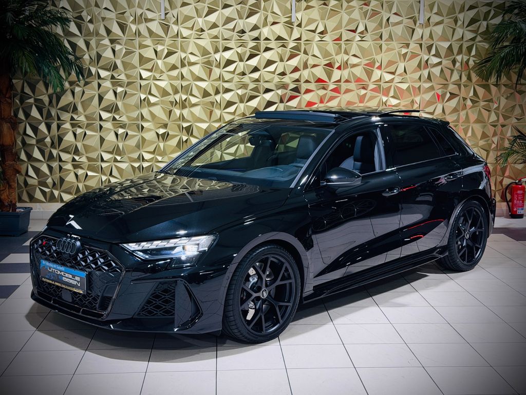 Bild des Angebotes Audi RS3 Sportback 2.5 TFSI quattro|1.HAND|UNFALLFREI
