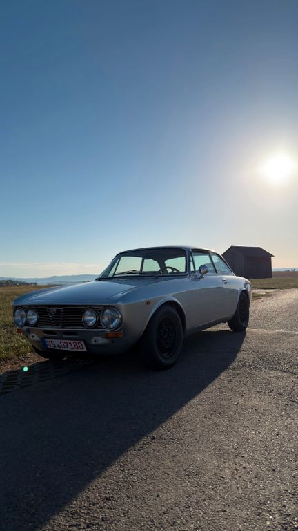 Alfa Romeo GTV