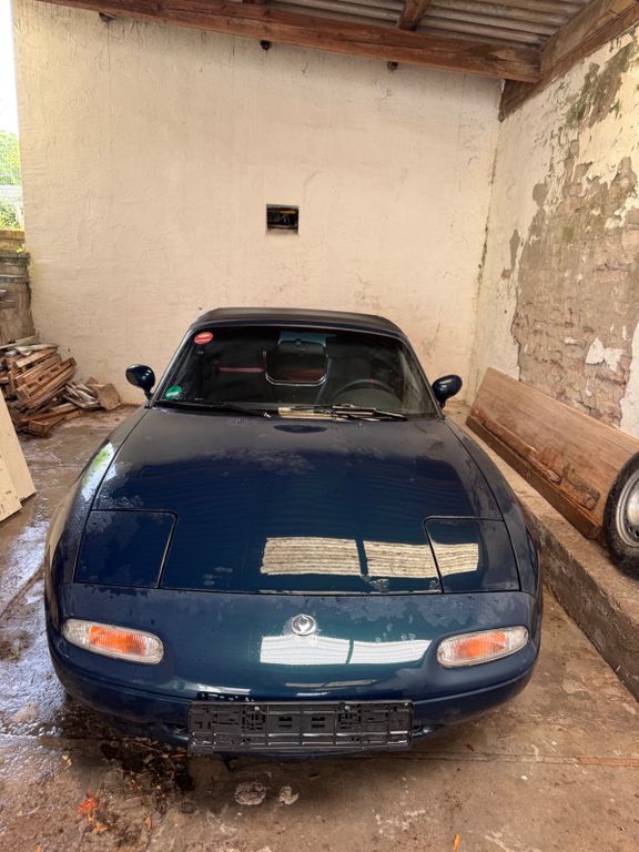 Mazda MX-5 1.6 -