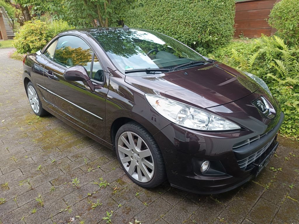 Bild des Angebotes Peugeot 207CC Cabrio Tempomat Klima Sitzheiz. Leder 2014