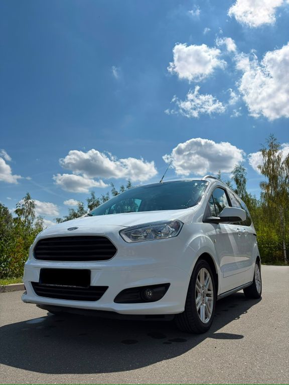Bild des Angebotes Ford Tourneo Courier 1.0 EcoBoost Titanium - Camper