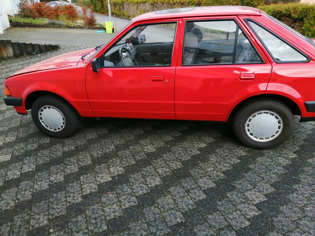 Ford Escort