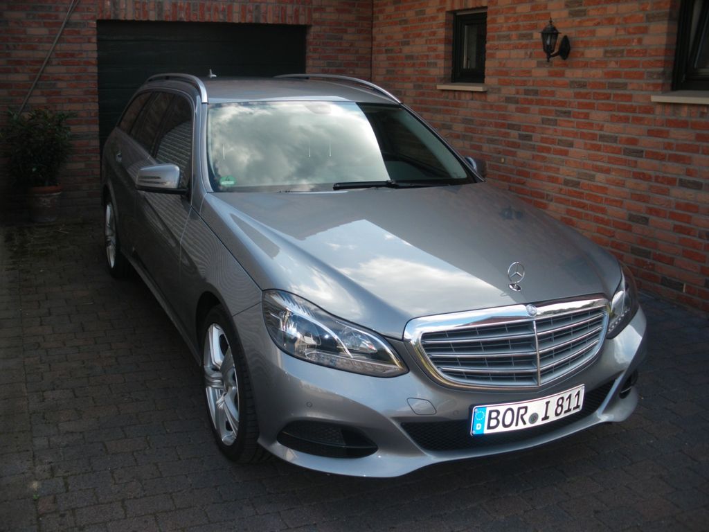 Bild des Angebotes Mercedes-Benz E 200 CDI T Avantgarde mit AHK schwenkb.