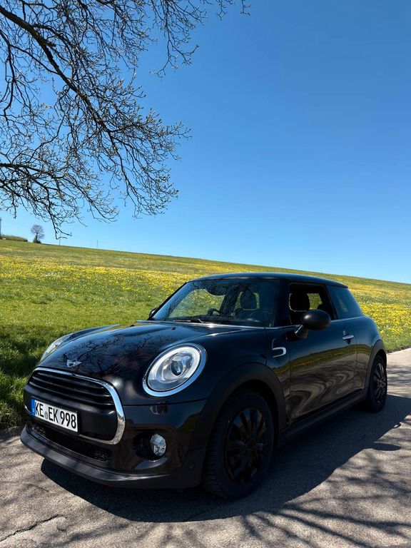 Bild des Angebotes MINI One F56 | JCW Interieur