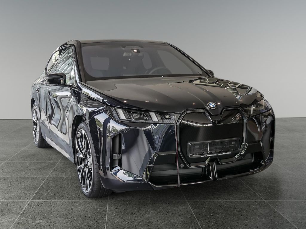 Bild des Angebotes BMW iX xDrive 45 M-Sport Navi Panoramadach ACC Harma