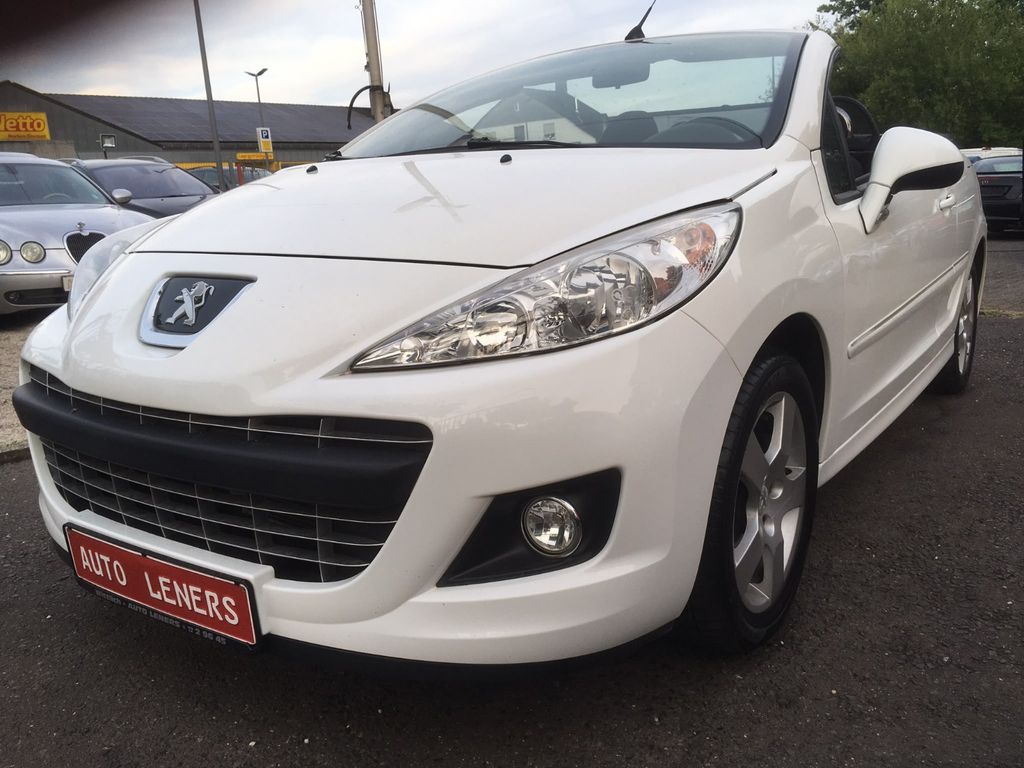 Bild des Angebotes Peugeot 207 CC Black & White Edition 120