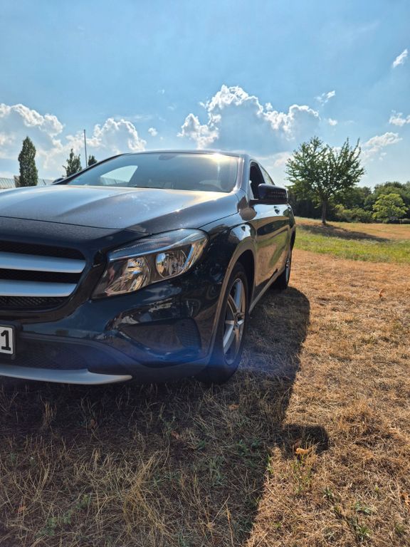 Bild des Angebotes Mercedes-Benz 200