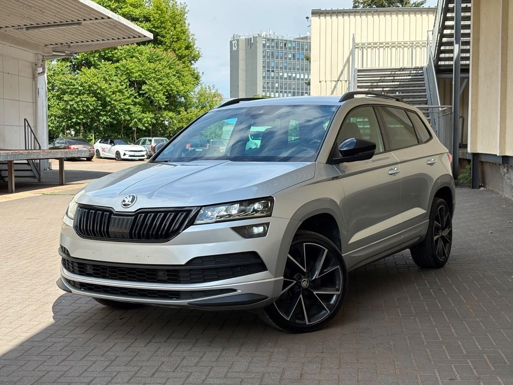 Bild des Angebotes Skoda Karoq Sportline 1.5TSI ACC PDC AMBIENTE SzH LED