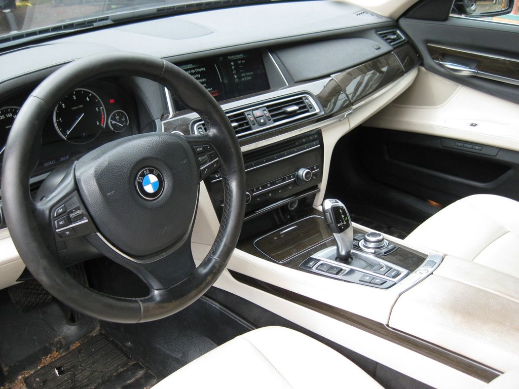 Bild des Angebotes BMW 730d xDrive - Viele Extras
