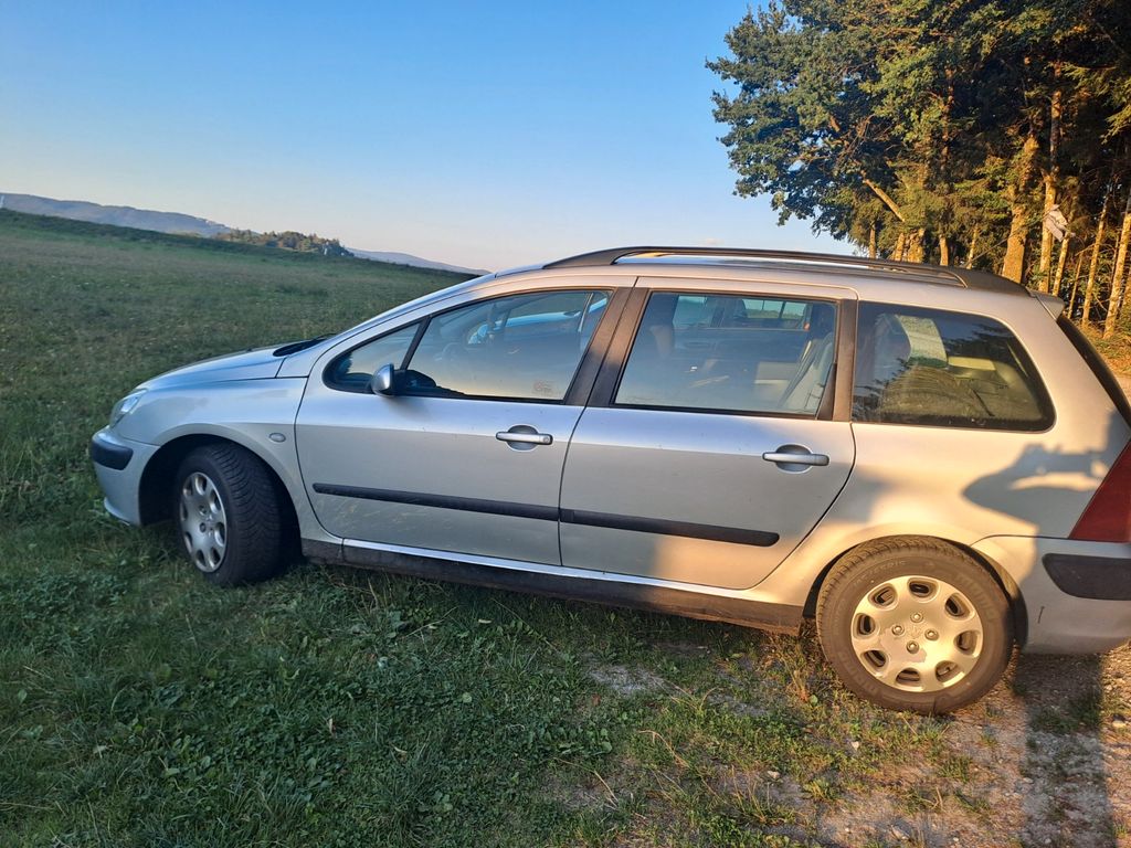 Bild des Angebotes Peugeot 307 Break Grand Filou 110 Grand Filou