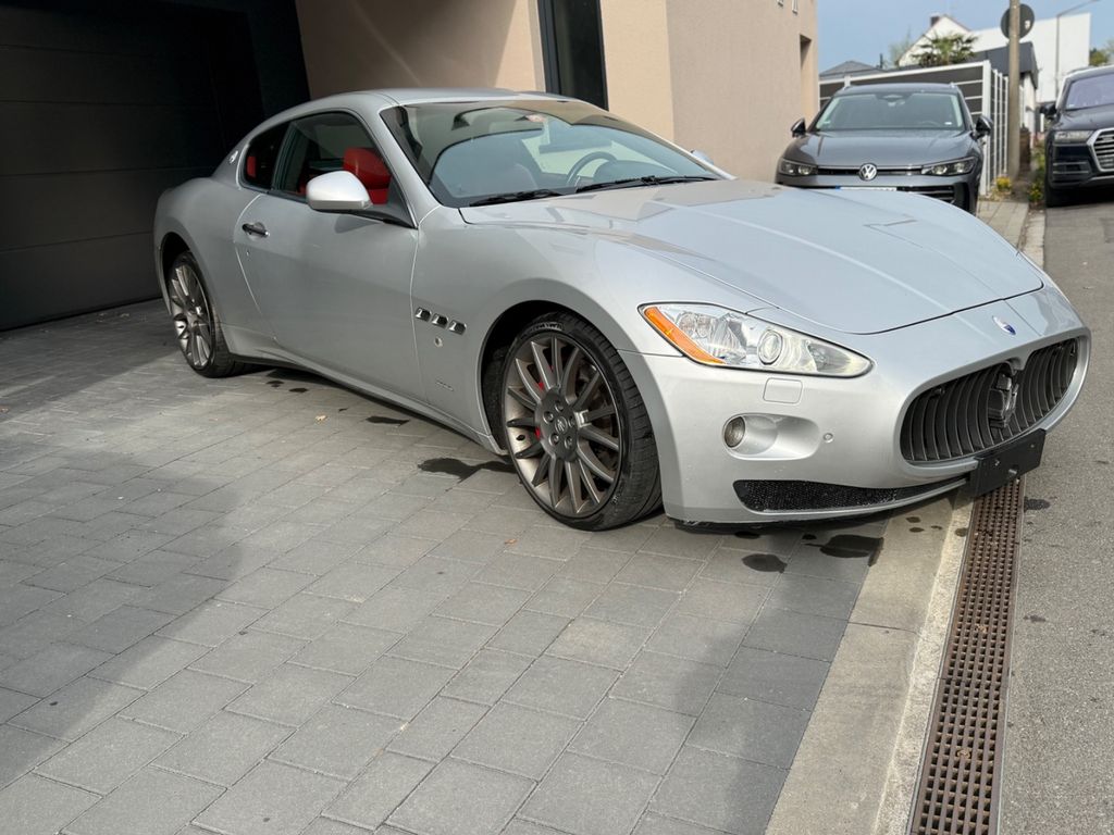 Bild des Angebotes Maserati Granturismo 4.7 V8 S Automatik F1 NAV|LEDER|XENO