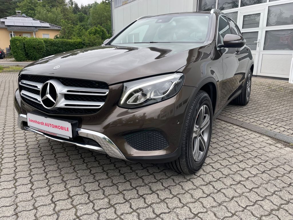 Bild des Angebotes Mercedes-Benz GLC 250 d 4Matic STHZ LEDER, AHK, KAMERA, NAVI