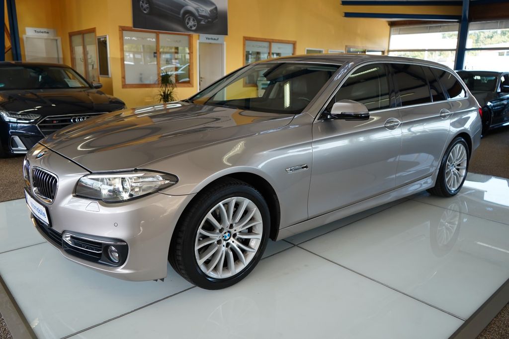 Bild des Angebotes BMW 528 i Touring xDrive XENON / NAVI / LEDER / HUD