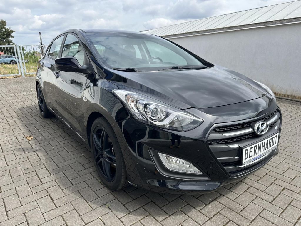 Bild des Angebotes Hyundai i30 1.4 MPi Life Plus inkl. Winterräder Klima