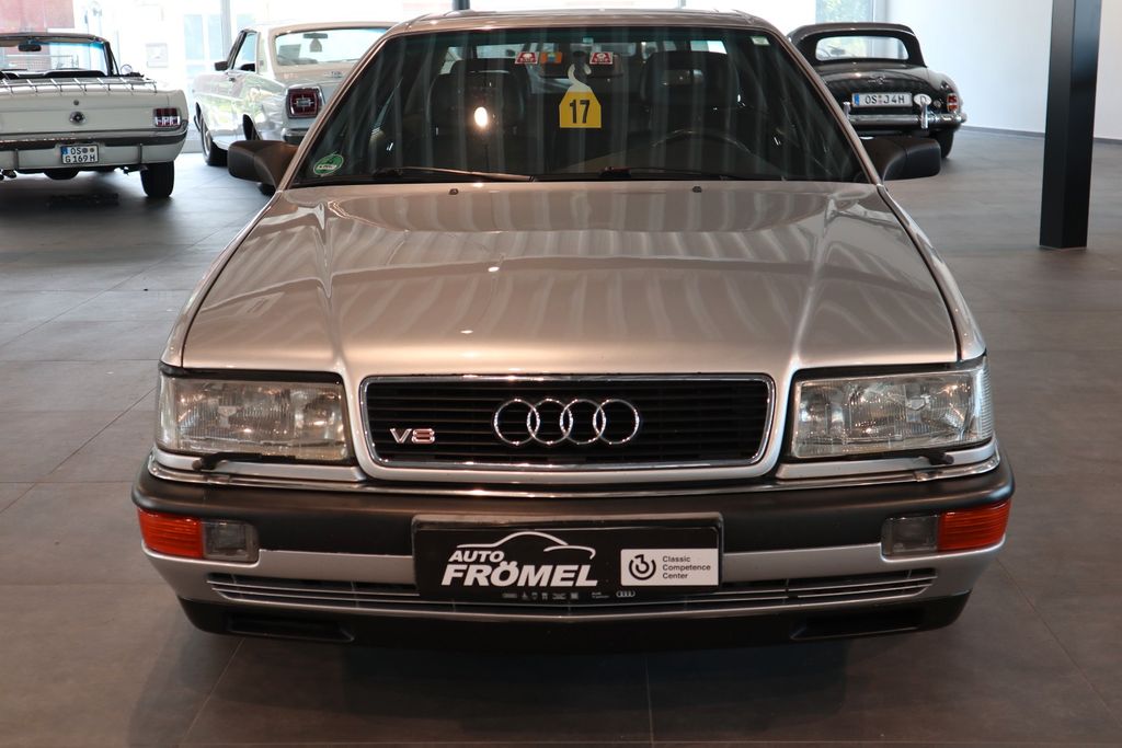 Audi V8  3,6