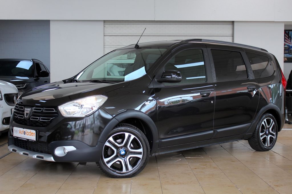 Bild des Angebotes Dacia Lodgy Stepway Blue dCi 115 *7-SITZER*AHK*NAVI*