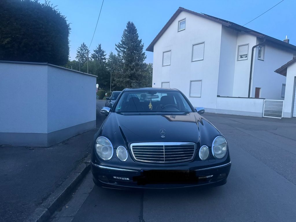 Bild des Angebotes Mercedes-Benz E 220 CDI Classic