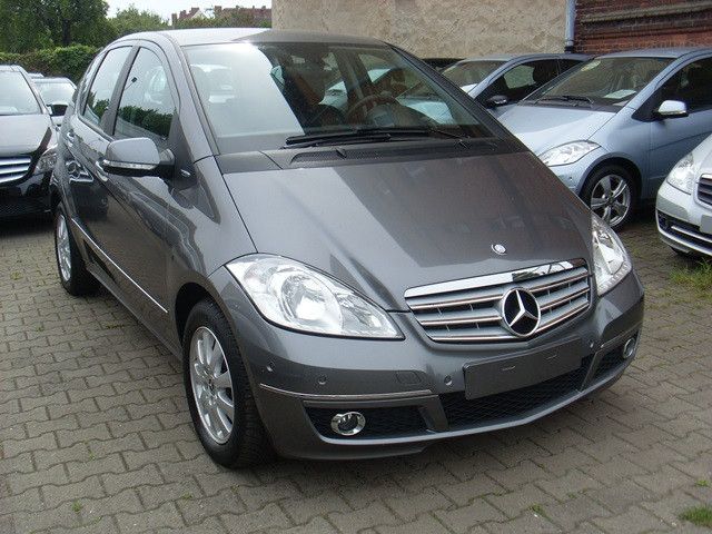 Bild des Angebotes Mercedes-Benz A 160 Avantgarde / Automatik / Akt. Park-Assist.