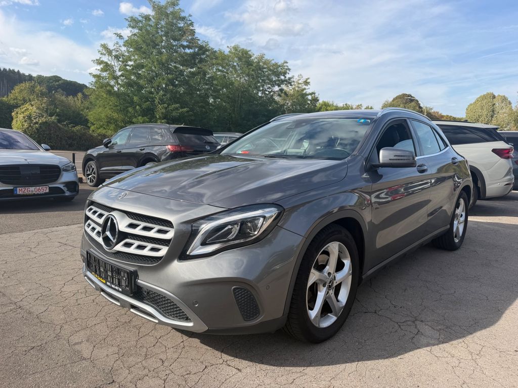 Bild des Angebotes Mercedes-Benz GLA 250 4Matic * Leder*8-Fach*Service DB*