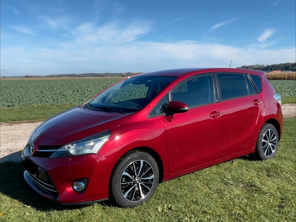 Toyota Verso 1.8l Valvem. Editi. S+ Multidrive 5-Sitz