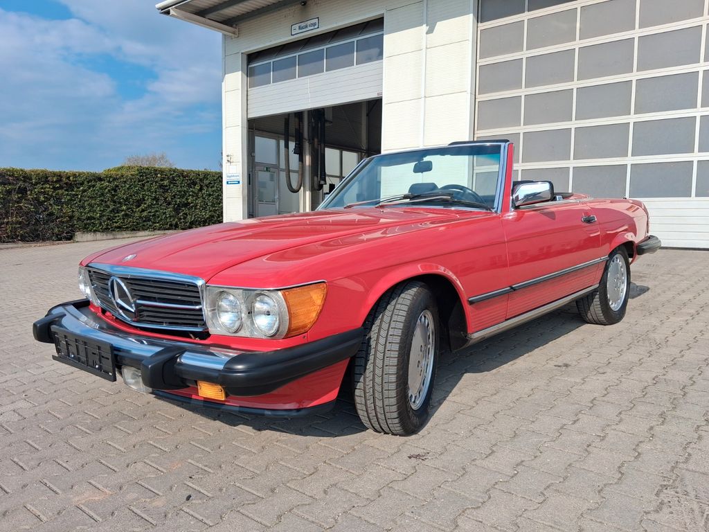 Bild des Angebotes Mercedes-Benz 560 SL unrestaurierter Originalzustand, TOP!