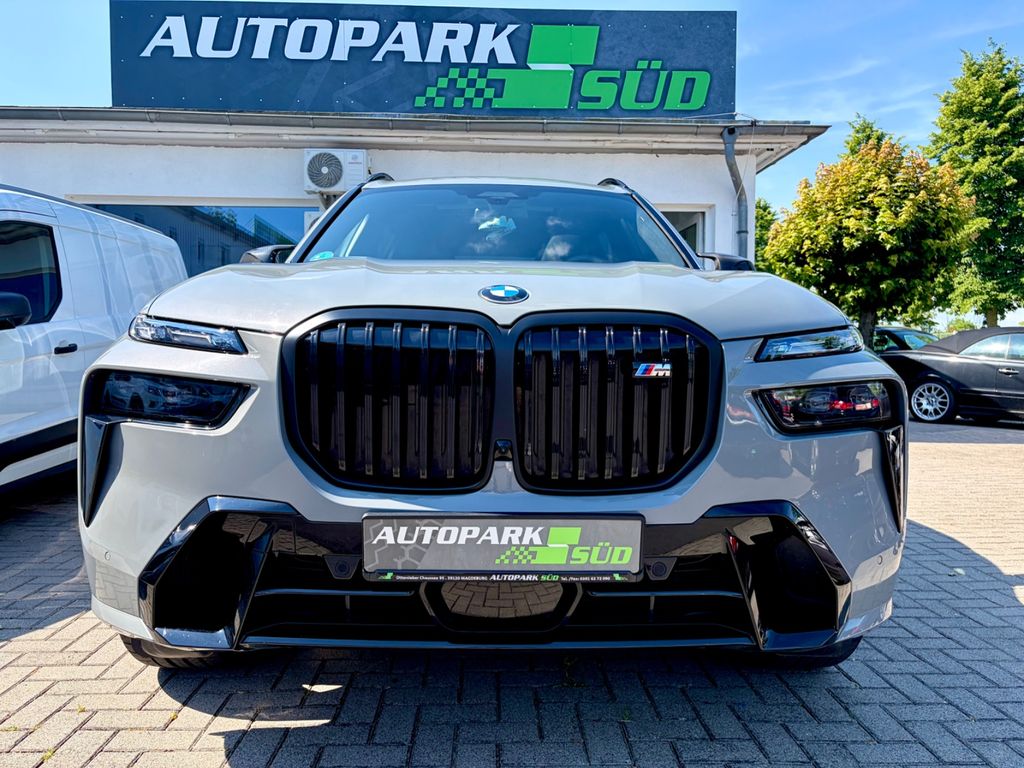 Bild des Angebotes BMW X7 M60 i - VOLLAUSSTATTUNG!! 6 SITZER!!!
