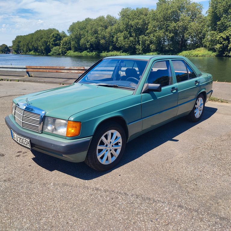 Bild des Angebotes Mercedes-Benz 190E 1.8 W201 H-Zulassung TÜV 10/26