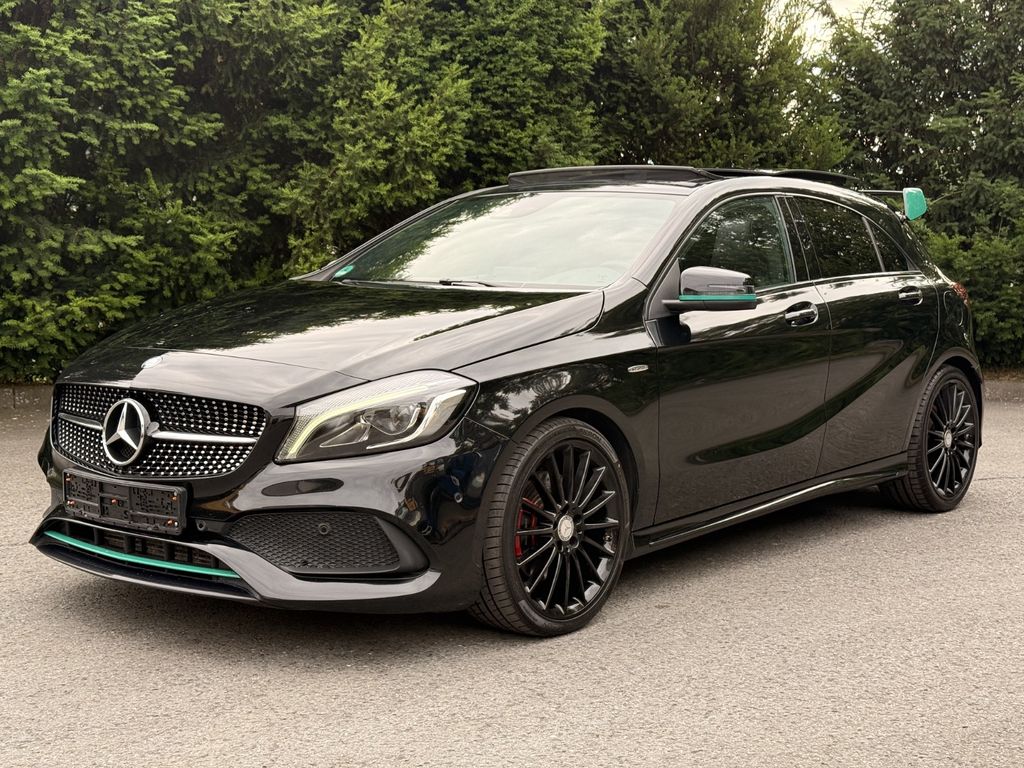Bild des Angebotes Mercedes-Benz A 250 Sport Motorsport Edition AMGLine PANO LED