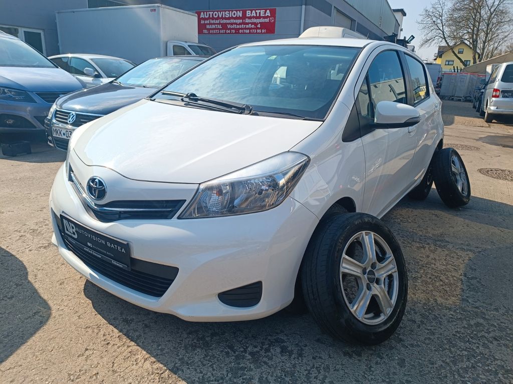 Bild des Angebotes Toyota Yaris 1,4-l-D-4D,NAVI,KLIMA,KAMERA,ALUFELGEN+WR