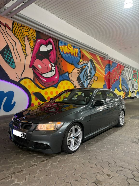 Bild des Angebotes BMW 330d - Scheckheft - Service Neu - Heckantrieb