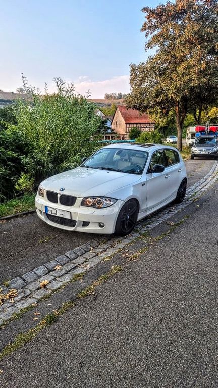 BMW 130i -