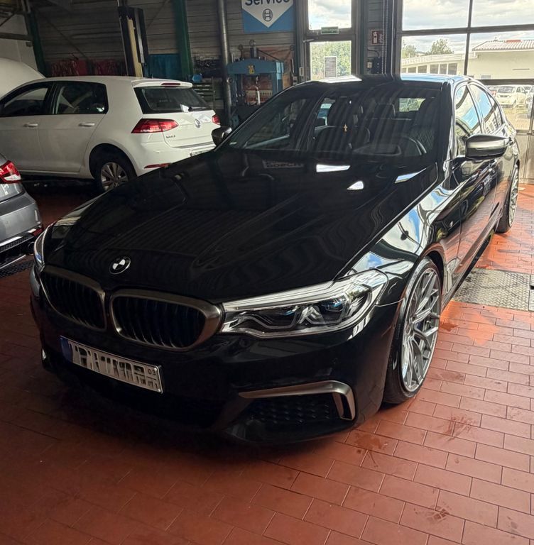 Bild des Angebotes BMW M550d xDrive A -