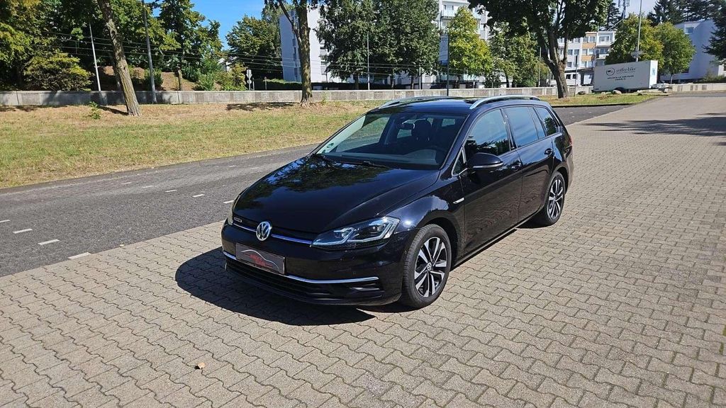 Bild des Angebotes Volkswagen Golf Variant IQ DRIVE BlueMotion*Navi*AHK*Sitzhe